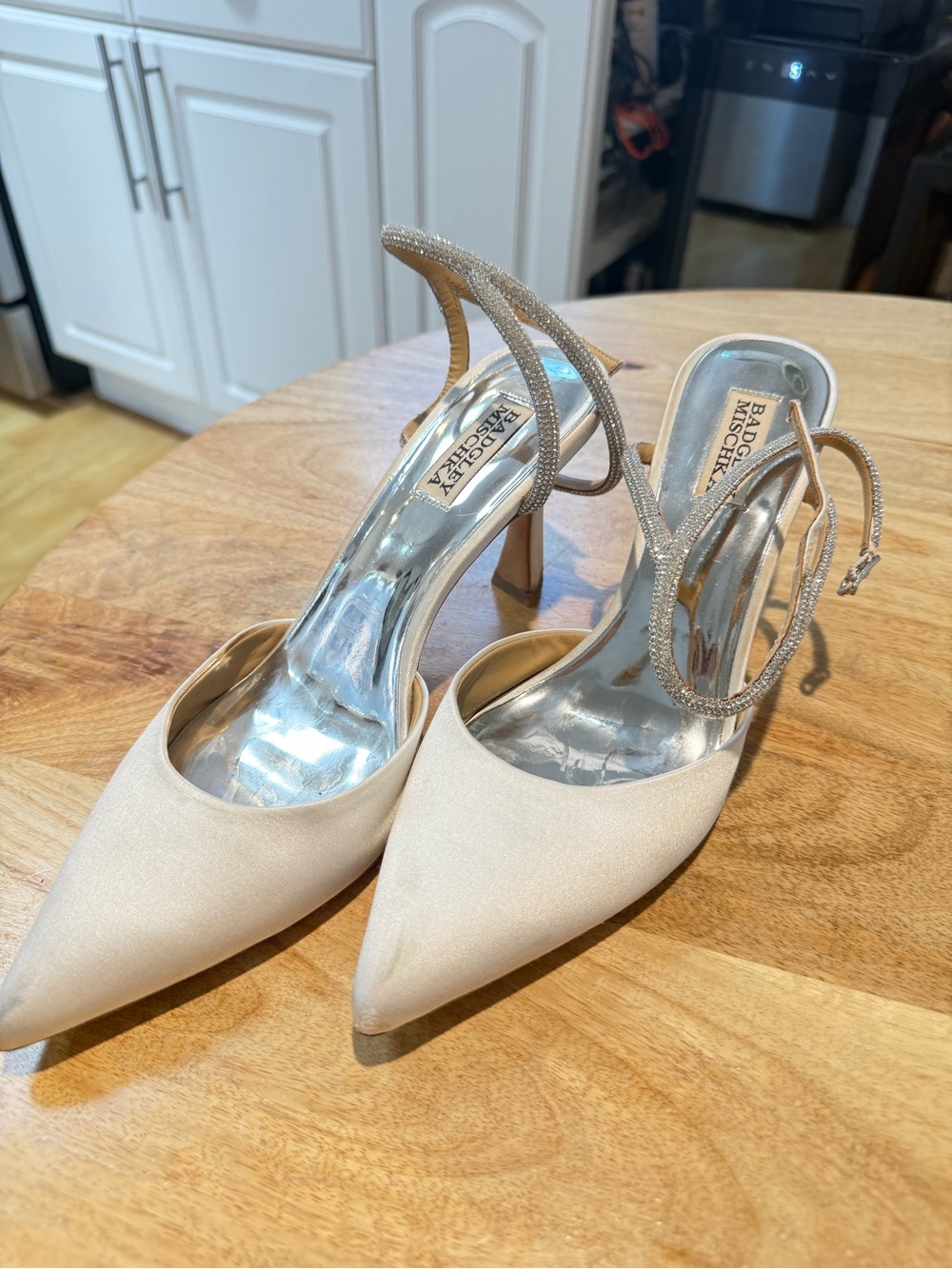 Badgley Mischka Women's Satin Pointed-Toe Slingback Heels